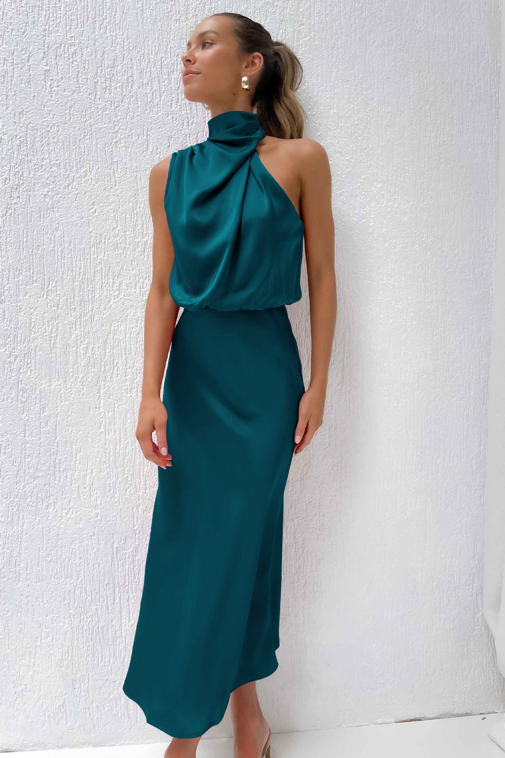 Lucía | Vestido Midi Satinado Halter Elegante para Mujer 12