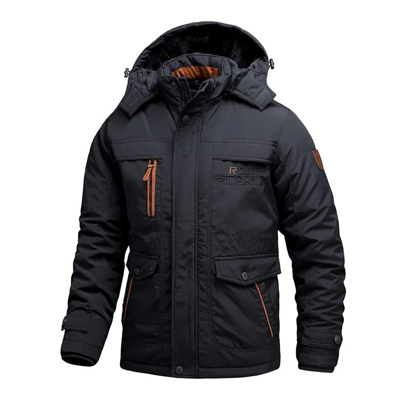 Chaqueta GRIMSVYK en color negro con capucha puesta, vista frontal