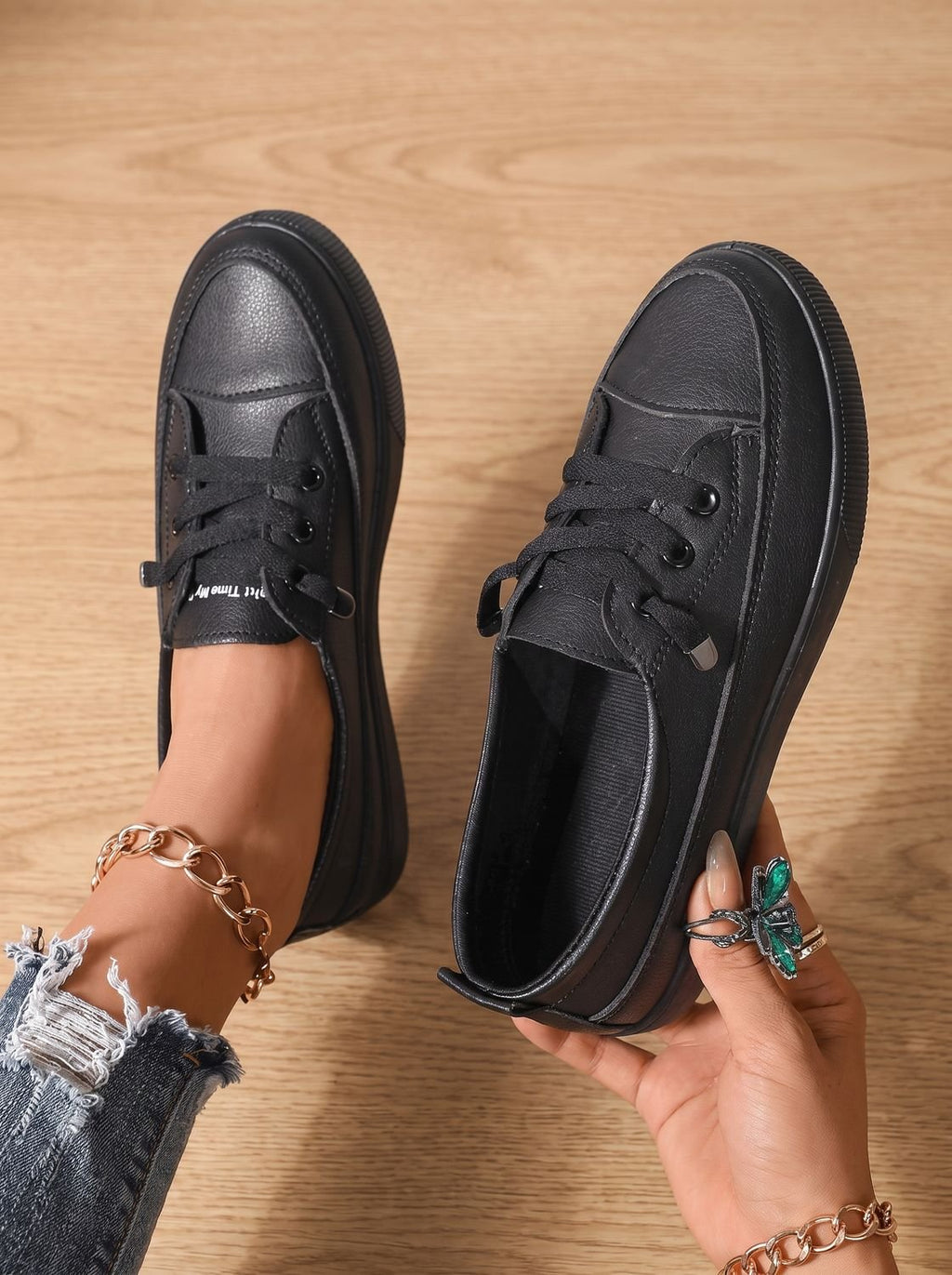Zapatillas bajas Lyra listas para uso diario y viajes